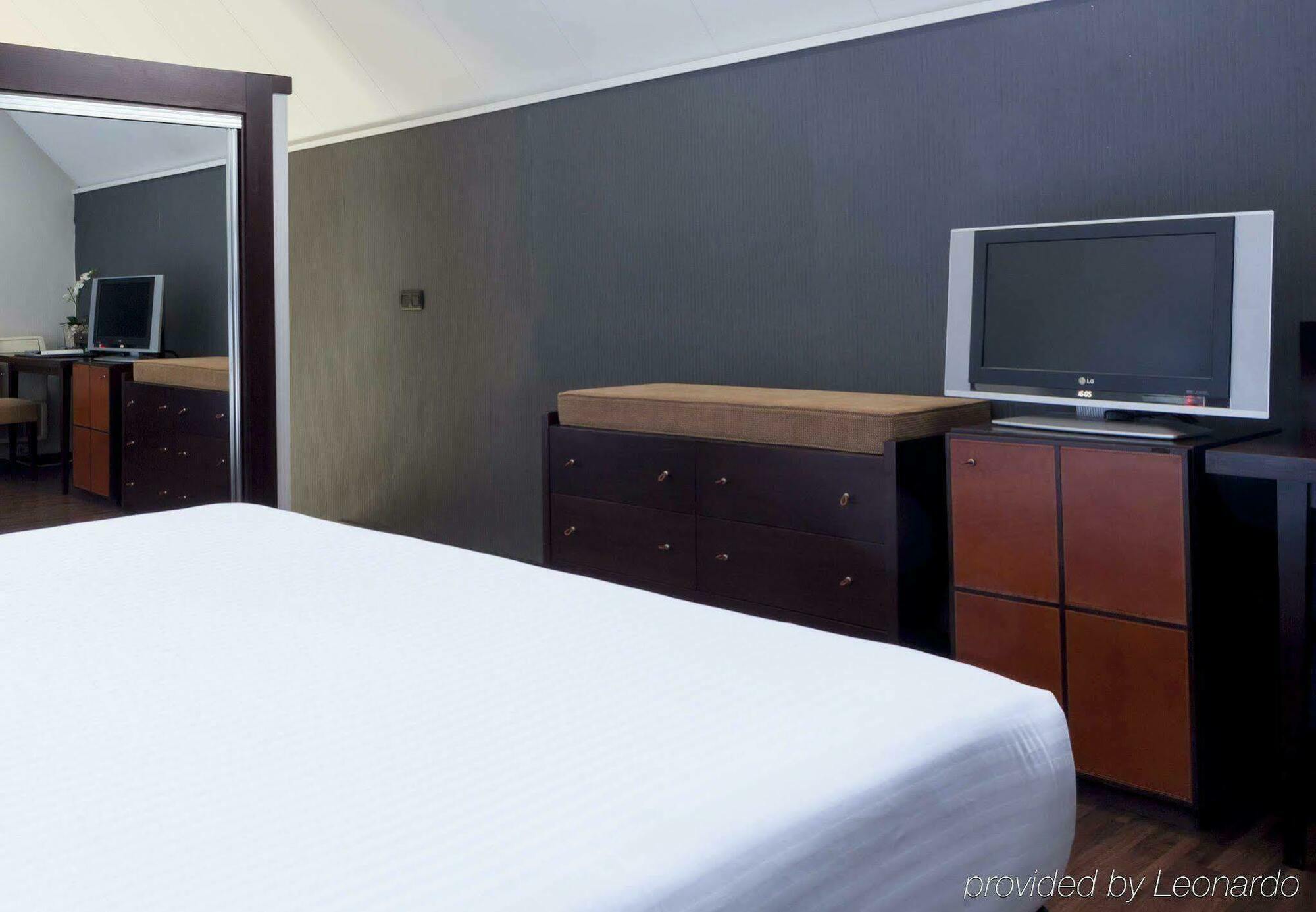 Ac Ciudad De By Marriott 4*